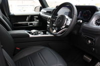 メルセデスベンツ Gクラス G400d AMGﾗｲﾝ　現行型(MC後NEWｲﾝﾃﾘｱ) ﾗｸﾞｼﾞｭｱﾘｰPKG ﾚｰﾀﾞｰｾｰﾌﾃｨPKG SR ﾅｯﾊﾟ黒革ｼｰﾄ ﾒﾓﾘｰ付Pｼｰﾄ 全席ﾋｰﾀｰ 純正12.3ｲﾝﾁﾜｲﾄﾞﾅﾋﾞ地ﾃﾞｼﾞ Burmester 360°ｶﾒﾗ appleCarplay AndroidAuto PTS LEDﾗｲﾄ ｱﾀﾞﾌﾟﾃｨﾌﾞﾀﾞﾝﾋﾟﾝｸﾞ AMG20ｲﾝﾁAW　新車保証