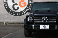 メルセデスベンツ Gクラス G400d AMGﾗｲﾝ　現行型(MC後NEWｲﾝﾃﾘｱ) ﾗｸﾞｼﾞｭｱﾘｰPKG ﾚｰﾀﾞｰｾｰﾌﾃｨPKG SR ﾅｯﾊﾟ黒革ｼｰﾄ ﾒﾓﾘｰ付Pｼｰﾄ 全席ﾋｰﾀｰ 純正12.3ｲﾝﾁﾜｲﾄﾞﾅﾋﾞ地ﾃﾞｼﾞ Burmester 360°ｶﾒﾗ appleCarplay AndroidAuto PTS LEDﾗｲﾄ ｱﾀﾞﾌﾟﾃｨﾌﾞﾀﾞﾝﾋﾟﾝｸﾞ AMG20ｲﾝﾁAW　新車保証