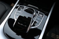 メルセデスベンツ Gクラス G400d AMGﾗｲﾝ　現行型(MC後NEWｲﾝﾃﾘｱ) ﾗｸﾞｼﾞｭｱﾘｰPKG ﾚｰﾀﾞｰｾｰﾌﾃｨPKG SR ﾅｯﾊﾟ黒革ｼｰﾄ ﾒﾓﾘｰ付Pｼｰﾄ 全席ﾋｰﾀｰ 純正12.3ｲﾝﾁﾜｲﾄﾞﾅﾋﾞ地ﾃﾞｼﾞ Burmester 360°ｶﾒﾗ appleCarplay AndroidAuto PTS LEDﾗｲﾄ ｱﾀﾞﾌﾟﾃｨﾌﾞﾀﾞﾝﾋﾟﾝｸﾞ AMG20ｲﾝﾁAW　新車保証