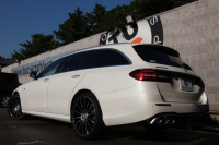 AMG Eクラス E53ﾜｺﾞﾝ 4MATIC+(ISG搭載ﾓﾃﾞﾙ)　後期型 ｴｸｽｸﾙｰｼﾌﾞPKG ｴﾅｼﾞｬｲｼﾞﾝｸﾞPKGﾌﾟﾗｽ ｴｱﾊﾞﾗﾝｽPKG ﾚｰﾀﾞｰｾｰﾌﾃｨPKG ﾊﾟﾉﾗﾏSR 黒ﾅｯﾊﾟ革 ｼｰﾄﾋｰﾀ ﾍﾞﾝﾁﾚｰﾀ 純正ﾅﾋﾞ地ﾃﾞｼﾞ 360°ｶﾒﾗ MBUX Burmester Applecarplay HUD PTS AMG20ｲﾝﾁAW　新車保証