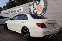 AMG Eクラス E53 4MATIC+　中期型 ｴｸｽｸﾙｰｼﾌﾞPKG AMGｽﾀﾘﾝｸﾞPKG(E53専用) ﾚｰﾀﾞｰｾｰﾌﾃｨPKG ｴｱﾊﾞﾗﾝｽPKG 1ｵｰﾅｰ ISG搭載 ﾊﾟﾉﾗﾏSR ｷｰﾚｽGO 黒ﾅｯﾊﾟ革 ｼｰﾄﾋｰﾀ ﾍﾞﾝﾁﾚｰﾀ 純正ﾅﾋﾞ地ﾃﾞｼﾞ 360°ｶﾒﾗ Burmester Applecarplay HUD PTS AMG20ｲﾝﾁAW　2年保証