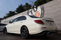 AMG Eクラス E53 4MATIC+　中期型 ｴｸｽｸﾙｰｼﾌﾞPKG AMGｽﾀﾘﾝｸﾞPKG(E53専用) ﾚｰﾀﾞｰｾｰﾌﾃｨPKG ｴｱﾊﾞﾗﾝｽPKG 1ｵｰﾅｰ ISG搭載 ﾊﾟﾉﾗﾏSR ｷｰﾚｽGO 黒ﾅｯﾊﾟ革 ｼｰﾄﾋｰﾀ ﾍﾞﾝﾁﾚｰﾀ 純正ﾅﾋﾞ地ﾃﾞｼﾞ 360°ｶﾒﾗ Burmester Applecarplay HUD PTS AMG20ｲﾝﾁAW　2年保証