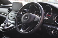 メルセデスベンツ Vクラス V220d ｱﾊﾞﾝｷﾞｬﾙﾄﾞ ﾛﾝｸﾞ　後期型 AMGﾗｲﾝ ﾚｰﾀﾞｰｾｰﾌﾃｨPKG ｴｸｽｸﾙｰｼﾌﾞｼｰﾄPKG 黒革 2列目ｴｸｽｸﾙｰｼﾌﾞｼｰﾄ ｼｰﾄﾋｰﾀ ﾍﾞﾝﾁﾚｰﾀ 純正ﾅﾋﾞ地ﾃﾞｼﾞ 360度ｶﾒﾗ Burmester LED AMG19ｲﾝﾁAW　2年保証