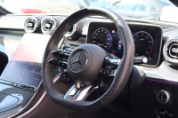 AMG Cクラス C43 4MATIC(BSG搭載ﾓﾃﾞﾙ)　現行型 Mercedes-AMGｴｸｽﾃﾘｱ＆ｲﾝﾃﾘｱ AMGﾅｲﾄPKG ﾚｰﾀﾞｰｾｰﾌﾃｨPKG ﾊﾟﾉﾗﾏSR 黒革 ｼｰﾄﾋｰﾀｰ ﾍﾞﾝﾁﾚｰﾀｰ MBUX ARﾅﾋﾞ地ﾃﾞｼﾞ 360度ｶﾒﾗ Burmester AppleCarPlay ﾘｱｱｸｽﾙｽﾃｱﾘﾝｸﾞ HUD AMG19ｲﾝﾁAW　新車保証