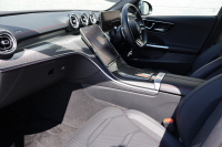 AMG Cクラス C43 4MATIC(BSG搭載ﾓﾃﾞﾙ)　現行型 Mercedes-AMGｴｸｽﾃﾘｱ＆ｲﾝﾃﾘｱ AMGﾅｲﾄPKG ﾚｰﾀﾞｰｾｰﾌﾃｨPKG ﾊﾟﾉﾗﾏSR 黒革 ｼｰﾄﾋｰﾀｰ ﾍﾞﾝﾁﾚｰﾀｰ MBUX ARﾅﾋﾞ地ﾃﾞｼﾞ 360度ｶﾒﾗ Burmester AppleCarPlay ﾘｱｱｸｽﾙｽﾃｱﾘﾝｸﾞ HUD AMG19ｲﾝﾁAW　新車保証