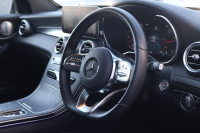 メルセデスベンツ GLCクーペ GLC220d 4MATIC ｸｰﾍﾟ AMGﾗｲﾝ　後期型 ﾚｻﾞｰｴｸｽｸﾙｰｼﾌﾞPKG ﾚｰﾀﾞｰｾｰﾌﾃｨPKG ｴｱﾊﾞﾗﾝｽPKG ﾊﾟﾉﾗﾏSR 黒革 ｼｰﾄﾋｰﾀ ﾍﾞﾝﾁﾚｰﾀ 純正10.25ｲﾝﾁﾅﾋﾞ地ﾃﾞｼﾞ ｺｯｸﾋﾟｯﾄDisp 360°ｶﾒﾗ Burmester 電動Rｹﾞｰﾄ HUD AMG19ｲﾝﾁAW　2年保証