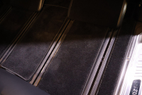 メルセデスベンツ Vクラス V220d ｴｸｽｸﾙｰｼﾌﾞ ﾛﾝｸﾞ ﾌﾟﾗﾁﾅｽｲｰﾄ　後期型 ﾚｰﾀﾞｰｾｰﾌﾃｨPKG AMGﾗｲﾝ ﾊﾟﾉﾗﾏSR 黒革 ｼｰﾄﾋｰﾀ ﾍﾞﾝﾁﾚｰﾀ 2列目ｴｸｽｸﾙｰｼﾌﾞｼｰﾄ MBUX 純正10.25ｲﾝﾁﾅﾋﾞ地ﾃﾞｼﾞ 360度ｶﾒﾗ 冷蔵庫付ｾﾝﾀｰｺﾝｿｰﾙ ﾃﾞｼﾞﾀﾙﾐﾗｰ Rﾓﾆﾀｰ AMG19ｲﾝﾁAW　新車保証