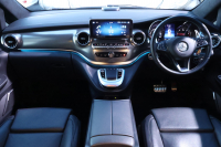 メルセデスベンツ Vクラス V220d ｴｸｽｸﾙｰｼﾌﾞ ﾛﾝｸﾞ ﾌﾟﾗﾁﾅｽｲｰﾄ　後期型 ﾚｰﾀﾞｰｾｰﾌﾃｨPKG AMGﾗｲﾝ ﾊﾟﾉﾗﾏSR 黒革 ｼｰﾄﾋｰﾀ ﾍﾞﾝﾁﾚｰﾀ 2列目ｴｸｽｸﾙｰｼﾌﾞｼｰﾄ MBUX 純正10.25ｲﾝﾁﾅﾋﾞ地ﾃﾞｼﾞ 360度ｶﾒﾗ 冷蔵庫付ｾﾝﾀｰｺﾝｿｰﾙ ﾃﾞｼﾞﾀﾙﾐﾗｰ Rﾓﾆﾀｰ AMG19ｲﾝﾁAW　新車保証