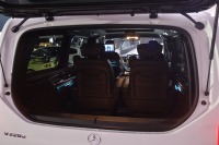 メルセデスベンツ Vクラス V220d ｴｸｽｸﾙｰｼﾌﾞ ﾛﾝｸﾞ ﾌﾟﾗﾁﾅｽｲｰﾄ　後期型 ﾚｰﾀﾞｰｾｰﾌﾃｨPKG AMGﾗｲﾝ ﾊﾟﾉﾗﾏSR 黒革 ｼｰﾄﾋｰﾀ ﾍﾞﾝﾁﾚｰﾀ 2列目ｴｸｽｸﾙｰｼﾌﾞｼｰﾄ MBUX 純正10.25ｲﾝﾁﾅﾋﾞ地ﾃﾞｼﾞ 360度ｶﾒﾗ 冷蔵庫付ｾﾝﾀｰｺﾝｿｰﾙ ﾃﾞｼﾞﾀﾙﾐﾗｰ Rﾓﾆﾀｰ AMG19ｲﾝﾁAW　新車保証