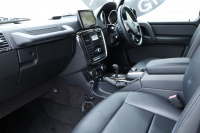 メルセデスベンツ Gクラス G350d　後期型 ﾗｸﾞｼﾞｭｱﾘｰPKG ｴｸｽﾃﾘｱｽﾃﾝﾚｽPKG ｸﾛｰﾑPKG ﾃﾞｨｽﾄﾛﾆｯｸ&BSM 7AT SR 黒革ｼｰﾄ ﾒﾓﾘｰ付Pｼｰﾄ 全席ﾋｰﾀｰ 純正ﾅﾋﾞ地ﾃﾞｼﾞ S&Bｶﾒﾗ harman/kardon LOGIC7ｻﾗｳﾝﾄﾞ PTS ｷｾﾉﾝ 純正18ｲﾝﾁAW　2年保証