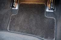 メルセデスベンツ Cクラス C180 ｽﾃｰｼｮﾝﾜｺﾞﾝ ﾛｰﾚｳｽｴﾃﾞｨｼｮﾝ　特別仕様車 AMGｽﾀｲﾘﾝｸﾞPKG ﾚｰﾀﾞｰｾｰﾌﾃｨPKG 黒革 ﾒﾓﾘｰ付ﾊﾟﾜｰｼｰﾄ ｼｰﾄﾋｰﾀｰ ｷｰﾚｽGO 純正ﾅﾋﾞ地ﾃﾞｼﾞ Bﾓﾆﾀｰ 電動Rｹﾞｰﾄ LEDﾍｯﾄﾞ ECOｽﾄｯﾌﾟ AMG18ｲﾝﾁAW　2年保証