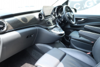 メルセデスベンツ Vクラス V220d ﾏﾙｺﾎﾟｰﾛﾎﾗｲｿﾞﾝ 　ﾚｰﾀﾞｰｾｰﾌﾃｨPKG 1ｵｰﾅｰ ﾎﾟｯﾌﾟｱｯﾌﾟﾙｰﾌ 最大5名就寝可能 回転式ｼｰﾄ 黒革 ｼｰﾄﾋｰﾀｰ ﾍﾞﾝﾁﾚｰﾀｰ MBUX 純正10.25ｲﾝﾁﾅﾋﾞ地ﾃﾞｼﾞ 360°ｶﾒﾗ 電動ﾃﾞｭｱﾙｽﾗｲﾄﾞﾄﾞｱ 電動Rｹﾞｰﾄ LEDﾍｯﾄﾞﾗｲﾄ 純正18ｲﾝﾁAW　新車保証