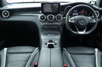 AMG GLC GLC63S 4MATIC+　ﾚｻﾞｰｴｸｽｸﾙｰｼﾌﾞPKG ｴｱﾊﾞﾗﾝｽPKG ﾚｰﾀﾞｰｾｰﾌﾃｨPKG 1ｵｰﾅｰ ﾊﾟﾉﾗﾐｯｸSR 黒ﾅｯﾊﾟ革ｼｰﾄ ｼｰﾄﾋｰﾀｰ ｷｰﾚｽGO 純正ﾅﾋﾞ地ﾃﾞｼﾞ 360度ｶﾒﾗｼｽﾃﾑ PTS Burmester HUD 電動Rｹﾞｰﾄ LEDﾍｯﾄﾞﾗｲﾄ AMG21ｲﾝﾁAW　2年保証