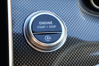 メルセデスベンツ Cクラス C200ｽﾃｰｼｮﾝﾜｺﾞﾝ AVG(ISG搭載ﾓﾃﾞﾙ)　ﾚｻﾞｰｴｸｽｸﾙｰｼﾌﾞPKG AMGﾗｲﾝPKG ﾍﾞｰｼｯｸPKG ﾚｰﾀﾞｰｾｰﾌﾃｨPKG 1ｵｰﾅｰ ﾊﾟﾉﾗﾏSR 黒革 ｼｰﾄﾋｰﾀｰ 純正ﾅﾋﾞ地ﾃﾞｼﾞ MBUX ARﾅﾋﾞ 360度ｶﾒﾗ AppleCarPlay AndroidAuto PTS HUD  AMG18ｲﾝﾁAW　新車保証