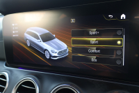 メルセデスベンツ Eクラス E300 ｽﾃｰｼｮﾝﾜｺﾞﾝ ｽﾎﾟｰﾂ　後期型 ｴｸｽｸﾙｰｼﾌﾞPKG ｴｱﾊﾞﾗﾝｽPKG ﾚｰﾀﾞｰｾｰﾌﾃｨPKG ﾊﾟﾉﾗﾏSR 黒ﾅｯﾊﾟ革 ｼｰﾄﾋｰﾀ MBUX 純正ﾅﾋﾞ地ﾃﾞｼﾞ  AppleCarPlay 360°ｶﾒﾗ Burmester ﾜｲﾔﾚｽﾁｬｰｼﾞﾝｸﾞ HUD PTS ｴｱｻｽ AMG19ｲﾝﾁAW　2年保証