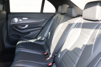 メルセデスベンツ Eクラス E200 AVG ｽﾎﾟｰﾂ　ﾚｻﾞｰｴｸｽｸﾙｰｼﾌﾞPKG ﾚｰﾀﾞｰｾｰﾌﾃｨPKG ｴｱﾊﾞﾗﾝｽPKG ﾊﾟﾉﾗﾏSR 黒ﾅｯﾊﾟ革 ｼｰﾄﾋｰﾀｰ 純正ﾅﾋﾞ地ﾃﾞｼﾞ 360°ｶﾒﾗ Burmesterｻﾗｳﾝﾄﾞ Applecarplay Android Auto 電動Rｹﾞｰﾄ HUD PTS　2年保証