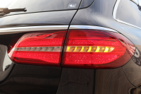 メルセデスベンツ Eクラス E250 ｽﾃｰｼｮﾝﾜｺﾞﾝ ｱﾊﾞﾝｷﾞｬﾙﾄﾞ ｽﾎﾟｰﾂ(本革仕様)　AMGｽﾀｲﾘﾝｸﾞPKG ﾚｰﾀﾞｰｾｰﾌﾃｨPKG ｴｱﾊﾞﾗﾝｽPKG ｷｰﾚｽGO 黒ﾅｯﾊﾟ革 ｼｰﾄﾋｰﾀｰ 純正ﾅﾋﾞ地ﾃﾞｼﾞ 360°ｶﾒﾗ Burmester Applecarplay 電動Rｹﾞｰﾄ HUD PTS AMG19ｲﾝﾁAW　2年保証