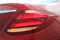 メルセデスベンツ Eクラス E200 AVG　ﾚｻﾞｰPKG ﾚｰﾀﾞｰｾｰﾌﾃｨPKG ｴｱﾊﾞﾗﾝｽPKG 黒革 全席ｼｰﾄﾋｰﾀｰ 純正12.3ｲﾝﾁﾅﾋﾞ地ﾃﾞｼﾞ 360°ｶﾒﾗ Burmesterｻﾗｳﾝﾄﾞ Applecarplay Android Auto 電動Rｹﾞｰﾄ PTS LEDﾍｯﾄﾞ ｱﾅﾛｸﾞ時計 純正17AW　2年保証