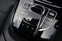 メルセデスベンツ Eクラス E200 AVG　ﾚｻﾞｰPKG ﾚｰﾀﾞｰｾｰﾌﾃｨPKG ｴｱﾊﾞﾗﾝｽPKG 黒革 全席ｼｰﾄﾋｰﾀｰ 純正12.3ｲﾝﾁﾅﾋﾞ地ﾃﾞｼﾞ 360°ｶﾒﾗ Burmesterｻﾗｳﾝﾄﾞ Applecarplay Android Auto 電動Rｹﾞｰﾄ PTS LEDﾍｯﾄﾞ ｱﾅﾛｸﾞ時計 純正17AW　2年保証