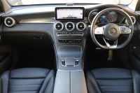メルセデスベンツ GLCクーペ GLC300 4MATIC ｸｰﾍﾟ AMGﾗｲﾝ　後期型 ﾚｻﾞｰｴｸｽｸﾙｰｼﾌﾞPKG ﾚｰﾀﾞｰｾｰﾌﾃｨPKG ｴｱﾊﾞﾗﾝｽPKG ｶﾞﾗｽSR 黒革 ｼｰﾄﾋｰﾀ ﾍﾞﾝﾁﾚｰﾀ 純正10.25ｲﾝﾁﾅﾋﾞ地ﾃﾞｼﾞ ｺｯｸﾋﾟｯﾄDisp 360°ｶﾒﾗ Burmester 電動Rｹﾞｰﾄ HUD AMG20ｲﾝﾁAW　2年保証
