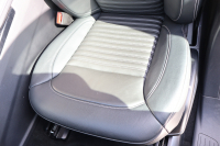 メルセデスベンツ GLS GLS350d 4MATIC ｽﾎﾟｰﾂ　ﾚｰﾀﾞｰｾｰﾌﾃｨPKG AMGｽﾀｲﾘﾝｸﾞPKG 1ｵｰﾅｰ ﾊﾟﾉﾗﾐｯｸSR 黒革ｼｰﾄ 全席ｼｰﾄﾋｰﾀｰ 純正8ｲﾝﾁﾅﾋﾞ地ﾃﾞｼﾞ ﾘｱﾓﾆﾀｰ 360度ｶﾒﾗ harman/kardonｻﾗｳﾝﾄﾞ AppleCarPlay 電動Rｹﾞｰﾄ LEDﾍｯﾄﾞﾗｲﾄ AMG21ｲﾝﾁAW　2年保証