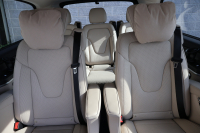 メルセデスベンツ Vクラス V220d ｱﾊﾞﾝｷﾞｬﾙﾄﾞ ｴｸｽﾄﾗﾛﾝｸﾞ(受注生産ﾓﾃﾞﾙ)　後期型 AMGﾗｲﾝ ﾚｰﾀﾞｰｾｰﾌﾃｨPKG ｴｸｽｸﾙｰｼﾌﾞｼｰﾄPKG 1ｵｰﾅｰ ﾍﾞｰｼﾞｭ革ｼｰﾄ 2列目ｴｸｽｸﾙｰｼﾌﾞｼｰﾄ ｼｰﾄﾋｰﾀ&ﾍﾞﾝﾁﾚｰﾀ MBUX 純正10.25ｲﾝﾁﾅﾋﾞ地ﾃﾞｼﾞ Burmester AMG19ｲﾝﾁAW　2年保証