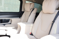 メルセデスベンツ Vクラス V220d ｱﾊﾞﾝｷﾞｬﾙﾄﾞ ｴｸｽﾄﾗﾛﾝｸﾞ(受注生産ﾓﾃﾞﾙ)　後期型 AMGﾗｲﾝ ﾚｰﾀﾞｰｾｰﾌﾃｨPKG ｴｸｽｸﾙｰｼﾌﾞｼｰﾄPKG 1ｵｰﾅｰ ﾍﾞｰｼﾞｭ革ｼｰﾄ 2列目ｴｸｽｸﾙｰｼﾌﾞｼｰﾄ ｼｰﾄﾋｰﾀ&ﾍﾞﾝﾁﾚｰﾀ MBUX 純正10.25ｲﾝﾁﾅﾋﾞ地ﾃﾞｼﾞ Burmester AMG19ｲﾝﾁAW　2年保証