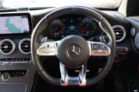 AMG Cクラス C43 4MATIC ｶﾌﾞﾘｵﾚ　後期型 ﾀﾞｰｸﾚｯﾄﾞ幌 AMGｽﾀｲﾘﾝｸﾞPKG ﾚｰﾀﾞｰｾｰﾌﾃｨPKG ｴｱﾊﾞﾗﾝｽPKG ｸﾗﾝﾍﾞﾘｰ赤革 ｼｰﾄﾋｰﾀ 純正10.25ｲﾝﾁﾅﾋﾞ地ﾃﾞｼﾞ ｺｯｸﾋﾟｯﾄDisp AppleCarPlay Burmesterｻﾗｳﾝﾄﾞ Bﾓﾆﾀｰ ﾏﾙﾁﾋﾞｰﾑLED 純正ﾄﾞﾗﾚｺ AMG19ｲﾝﾁAW　2年保証
