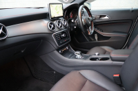 AMG GLA GLA45 4MATIC　AMGﾚｻﾞｰｴｸｽｸﾙｰｼﾌﾞPKG ﾚｰﾀﾞｰｾｰﾌﾃｨPKG AMGｽﾀｲﾘﾝｸﾞPKG ﾊﾟﾉﾗﾏSR 黒革ｼｰﾄ ﾒﾓﾘｰ機能付ﾊﾟﾜｰｼｰﾄ ｼｰﾄﾋｰﾀｰ 純正ﾅﾋﾞ地ﾃﾞｼﾞ Bﾓﾆﾀｰ 電動Rｹﾞｰﾄ ｷｰﾚｽGO ｷｾﾉﾝﾍｯﾄﾞ PTS AMG19ｲﾝﾁAW　2年保証