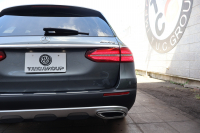 メルセデスベンツ Eクラス E220d 4MATIC ｵｰﾙﾃﾚｲﾝ ﾛｰﾚｳｽｴﾃﾞｨｼｮﾝ　特別仕様車  ﾚｰﾀﾞｰｾｰﾌﾃｨPKG ｴｱﾊﾞﾗﾝｽPKG ﾊﾟﾉﾗﾏSR ｷｰﾚｽGO 茶/黒ﾅｯﾊﾟ革 ｼｰﾄﾋｰﾀｰ ﾍﾞﾝﾁﾚｰﾀｰ ｽﾃｱﾘﾝｸﾞﾋｰﾀｰ 純正ﾅﾋﾞ地ﾃﾞｼﾞ 360°ｶﾒﾗ Burmester Applecarplay 電動Rｹﾞｰﾄ HUD 専用19ｲﾝﾁAW　2年保証