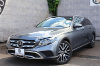 メルセデスベンツ Eクラス E220d 4MATIC ｵｰﾙﾃﾚｲﾝ ﾛｰﾚｳｽｴﾃﾞｨｼｮﾝ　特別仕様車  ﾚｰﾀﾞｰｾｰﾌﾃｨPKG ｴｱﾊﾞﾗﾝｽPKG ﾊﾟﾉﾗﾏSR ｷｰﾚｽGO 茶/黒ﾅｯﾊﾟ革 ｼｰﾄﾋｰﾀｰ ﾍﾞﾝﾁﾚｰﾀｰ ｽﾃｱﾘﾝｸﾞﾋｰﾀｰ 純正ﾅﾋﾞ地ﾃﾞｼﾞ 360°ｶﾒﾗ Burmester Applecarplay 電動Rｹﾞｰﾄ HUD 専用19ｲﾝﾁAW　2年保証