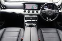 メルセデスベンツ Eクラス E200 AVG　ﾚｻﾞｰPKG ﾚｰﾀﾞｰｾｰﾌﾃｨPKG ｴｱﾊﾞﾗﾝｽPKG 1ｵｰﾅｰ 黒革 全席ｼｰﾄﾋｰﾀｰ 純正12.3ｲﾝﾁﾅﾋﾞ地ﾃﾞｼﾞ 360°ｶﾒﾗ Burmesterｻﾗｳﾝﾄﾞ Applecarplay Android Auto 電動Rｹﾞｰﾄ PTS LEDﾍｯﾄﾞ ｱﾅﾛｸﾞ時計 純正17AW　2年保証