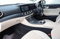メルセデスベンツ Eクラス E220d 4MATIC ｵｰﾙﾃﾚｲﾝ ﾛｰﾚｳｽｴﾃﾞｨｼｮﾝ　特別仕様車  ﾚｰﾀﾞｰｾｰﾌﾃｨPKG ｴｱﾊﾞﾗﾝｽPKG ﾊﾟﾉﾗﾏSR ｷｰﾚｽGO 白/黒ﾅｯﾊﾟ革 ｼｰﾄﾋｰﾀｰ ﾍﾞﾝﾁﾚｰﾀｰ ｽﾃｱﾘﾝｸﾞﾋｰﾀｰ 純正ﾅﾋﾞ地ﾃﾞｼﾞ 360°ｶﾒﾗ Burmester Applecarplay 電動Rｹﾞｰﾄ HUD 専用19ｲﾝﾁAW　2年保証
