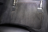 メルセデスベンツ Eクラス E200 AVG　ﾚｻﾞｰPKG ﾚｰﾀﾞｰｾｰﾌﾃｨPKG ｴｱﾊﾞﾗﾝｽPKG 黒革 全席ｼｰﾄﾋｰﾀｰ 純正12.3ｲﾝﾁﾅﾋﾞ地ﾃﾞｼﾞ 360°ｶﾒﾗ Burmesterｻﾗｳﾝﾄﾞ Applecarplay Android Auto 電動Rｹﾞｰﾄ PTS LEDﾍｯﾄﾞ ｱﾅﾛｸﾞ時計　2年保証