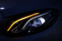 メルセデスベンツ Eクラス E200 AVG　ﾚｻﾞｰPKG ﾚｰﾀﾞｰｾｰﾌﾃｨPKG ｴｱﾊﾞﾗﾝｽPKG 黒革 全席ｼｰﾄﾋｰﾀｰ 純正12.3ｲﾝﾁﾅﾋﾞ地ﾃﾞｼﾞ 360°ｶﾒﾗ Burmesterｻﾗｳﾝﾄﾞ Applecarplay Android Auto 電動Rｹﾞｰﾄ PTS LEDﾍｯﾄﾞ ｱﾅﾛｸﾞ時計　2年保証