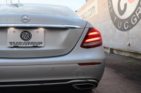 メルセデスベンツ Eクラス E200 AVG　ﾚｻﾞｰPKG ﾚｰﾀﾞｰｾｰﾌﾃｨPKG ｴｱﾊﾞﾗﾝｽPKG 黒革 全席ｼｰﾄﾋｰﾀｰ 純正12.3ｲﾝﾁﾅﾋﾞ地ﾃﾞｼﾞ 360°ｶﾒﾗ Burmesterｻﾗｳﾝﾄﾞ Applecarplay Android Auto 電動Rｹﾞｰﾄ PTS LEDﾍｯﾄﾞ ｱﾅﾛｸﾞ時計　2年保証