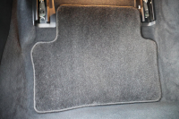 メルセデスベンツ Eクラス E200 AVG　ﾚｻﾞｰPKG ﾚｰﾀﾞｰｾｰﾌﾃｨPKG ｴｱﾊﾞﾗﾝｽPKG 黒革 全席ｼｰﾄﾋｰﾀｰ 純正12.3ｲﾝﾁﾅﾋﾞ地ﾃﾞｼﾞ 360°ｶﾒﾗ Burmesterｻﾗｳﾝﾄﾞ Applecarplay Android Auto 電動Rｹﾞｰﾄ PTS LEDﾍｯﾄﾞ ｱﾅﾛｸﾞ時計　2年保証