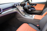 メルセデスベンツ Cクラス C200ｽﾃｰｼｮﾝﾜｺﾞﾝ AVG(ISG搭載ﾓﾃﾞﾙ)　ﾚｻﾞｰｴｸｽｸﾙｰｼﾌﾞPKG AMGﾗｲﾝPKG ﾍﾞｰｼｯｸPKG ﾚｰﾀﾞｰｾｰﾌﾃｨPKG 1ｵｰﾅｰ ﾊﾟﾉﾗﾏSR 茶革 ｼｰﾄﾋｰﾀｰ 純正ﾅﾋﾞ地ﾃﾞｼﾞ MBUX ARﾅﾋﾞ 360度ｶﾒﾗ  PTS HUD  AMG18ｲﾝﾁAW　2年保証