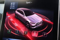 メルセデスベンツ Cクラス C200ｽﾃｰｼｮﾝﾜｺﾞﾝ AVG(ISG搭載ﾓﾃﾞﾙ)　ﾚｻﾞｰｴｸｽｸﾙｰｼﾌﾞPKG AMGﾗｲﾝPKG ﾍﾞｰｼｯｸPKG ﾚｰﾀﾞｰｾｰﾌﾃｨPKG 1ｵｰﾅｰ ﾊﾟﾉﾗﾏSR 茶革 ｼｰﾄﾋｰﾀｰ 純正ﾅﾋﾞ地ﾃﾞｼﾞ MBUX ARﾅﾋﾞ 360度ｶﾒﾗ  PTS HUD  AMG18ｲﾝﾁAW　2年保証