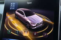 メルセデスベンツ Cクラス C200ｽﾃｰｼｮﾝﾜｺﾞﾝ AVG(ISG搭載ﾓﾃﾞﾙ)　ﾚｻﾞｰｴｸｽｸﾙｰｼﾌﾞPKG AMGﾗｲﾝPKG ﾍﾞｰｼｯｸPKG ﾚｰﾀﾞｰｾｰﾌﾃｨPKG 1ｵｰﾅｰ ﾊﾟﾉﾗﾏSR 茶革 ｼｰﾄﾋｰﾀｰ 純正ﾅﾋﾞ地ﾃﾞｼﾞ MBUX ARﾅﾋﾞ 360度ｶﾒﾗ  PTS HUD  AMG18ｲﾝﾁAW　2年保証