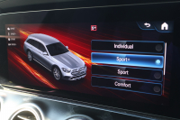 メルセデスベンツ Eクラス E220d 4MATIC ｵｰﾙﾃﾚｲﾝ(ISG搭載ﾓﾃﾞﾙ)　後期型 ｴｸｽｸﾙｰｼﾌﾞPKG ｴﾅｼﾞｬｲｼﾞﾝｸﾞPKG ﾚｰﾀﾞｰｾｰﾌﾃｨPKG 1ｵｰﾅｰ ﾊﾟﾉﾗﾏSR ﾌﾞﾗｯｸ革 ｼｰﾄﾋｰﾀ ﾍﾞﾝﾁﾚｰﾀ MBUX ARﾅﾋﾞｹﾞｰｼｮﾝ Burmester ﾜｲﾔﾚｽﾁｬｰｼﾞﾝｸﾞ HUD ｴｱｻｽ 純正19ｲﾝﾁAW　新車保証