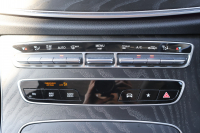 メルセデスベンツ Eクラス E220d 4MATIC ｵｰﾙﾃﾚｲﾝ(ISG搭載ﾓﾃﾞﾙ)　後期型 ｴｸｽｸﾙｰｼﾌﾞPKG ｴﾅｼﾞｬｲｼﾞﾝｸﾞPKG ﾚｰﾀﾞｰｾｰﾌﾃｨPKG 1ｵｰﾅｰ ﾊﾟﾉﾗﾏSR ﾌﾞﾗｯｸ革 ｼｰﾄﾋｰﾀ ﾍﾞﾝﾁﾚｰﾀ MBUX ARﾅﾋﾞｹﾞｰｼｮﾝ Burmester ﾜｲﾔﾚｽﾁｬｰｼﾞﾝｸﾞ HUD ｴｱｻｽ 純正19ｲﾝﾁAW　新車保証