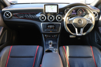 AMG GLA GLA45 AMG 4MATIC Edition1　特別仕様車 専用ｴｱﾛﾊﾟｰﾂ  専用ｻｲﾄﾞﾃﾞｶｰﾙ ﾚｰﾀﾞｰｾｰﾌﾃｨPKG AMGﾊﾟﾌｫｰﾏﾝｽｼｰﾄ AMGﾊﾟﾌｫｰﾏﾝｽｽﾃｱ ﾒﾓﾘｰ機能付ﾊﾟﾜｰｼｰﾄ ｼｰﾄﾋｰﾀｰ 純正ﾅﾋﾞ地ﾃﾞｼﾞ Bﾓﾆﾀｰ 電動Rｹﾞｰﾄ ｷｾﾉﾝﾍｯﾄﾞ PTS AMG20AW　2年保証