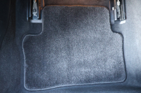 メルセデスベンツ Eクラス E220d ｽﾃｰｼｮﾝﾜｺﾞﾝ AVG ｽﾎﾟｰﾂ　ﾚｰﾀﾞｰｾｰﾌﾃｨPKG AMGｽﾀｲﾘﾝｸﾞPKG 黒ﾊｰﾌ革ｼｰﾄ ｼｰﾄﾋｰﾀｰ 純正ﾅﾋﾞ地ﾃﾞｼﾞ 360°ｶﾒﾗ Applecarplay Android Auto 電動Rｹﾞｰﾄ ﾌｯﾄﾄﾗﾝｸOP ﾏﾙﾁﾋﾞｰﾑLED 純正ﾙｰﾌｷｬﾘｱ AMG19AW　2年保証