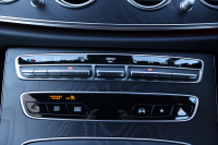 メルセデスベンツ Eクラス E200 ｽﾎﾟｰﾂ（BSG搭載ﾓﾃﾞﾙ）　後期型 AMGﾗｲﾝｲﾝﾃﾘｱPKG ｴｸｽｸﾙｰｼﾌﾞPKG ﾚｰﾀﾞｰｾｰﾌﾃｨPKG ﾊﾟﾉﾗﾏSR 黒ﾅｯﾊﾟ革 ｼｰﾄﾋｰﾀ MBUX ARﾅﾋﾞ地ﾃﾞｼﾞ  AppleCarPlay 360°ｶﾒﾗ Burmester ﾜｲﾔﾚｽﾁｬｰｼﾞﾝｸﾞ HUD PTS AMG19ｲﾝﾁAW　2年保証