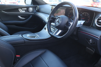 メルセデスベンツ Eクラス E200 ｽﾎﾟｰﾂ（BSG搭載ﾓﾃﾞﾙ）　後期型 AMGﾗｲﾝｲﾝﾃﾘｱPKG ｴｸｽｸﾙｰｼﾌﾞPKG ﾚｰﾀﾞｰｾｰﾌﾃｨPKG ﾊﾟﾉﾗﾏSR 黒ﾅｯﾊﾟ革 ｼｰﾄﾋｰﾀ MBUX ARﾅﾋﾞ地ﾃﾞｼﾞ  AppleCarPlay 360°ｶﾒﾗ Burmester ﾜｲﾔﾚｽﾁｬｰｼﾞﾝｸﾞ HUD PTS AMG19ｲﾝﾁAW　2年保証