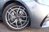 メルセデスベンツ Eクラス E200 ｽﾎﾟｰﾂ（BSG搭載ﾓﾃﾞﾙ）　後期型 AMGﾗｲﾝｲﾝﾃﾘｱPKG ｴｸｽｸﾙｰｼﾌﾞPKG ﾚｰﾀﾞｰｾｰﾌﾃｨPKG ﾊﾟﾉﾗﾏSR 黒ﾅｯﾊﾟ革 ｼｰﾄﾋｰﾀ MBUX ARﾅﾋﾞ地ﾃﾞｼﾞ  AppleCarPlay 360°ｶﾒﾗ Burmester ﾜｲﾔﾚｽﾁｬｰｼﾞﾝｸﾞ HUD PTS AMG19ｲﾝﾁAW　2年保証