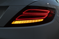 メルセデスベンツ SLCクラス SLC180 ｽﾎﾟｰﾂ ﾌｧｲﾅﾙｴﾃﾞｨｼｮﾝ　特別仕様車  AMGｽﾀｲﾘﾝｸﾞPKG ﾚｰﾀﾞｰｾｰﾌﾃｨPKG ﾏｼﾞｯｸｽｶｲｺﾝﾄﾛｰﾙﾊﾞﾘｵR ﾌﾞﾗｯｸ/ｼﾙﾊﾞｰﾂｰﾄｰﾝ革 ｼｰﾄﾋｰﾀｰ ｴｱｽｶｰﾌ 純正ﾅﾋﾞ地ﾃﾞｼﾞ Bﾓﾆﾀｰ  LEDﾍｯﾄﾞ AMGﾊﾟﾌｫｰﾏﾝｽｽﾃｱ 専用AMG18AW　2年保証