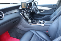メルセデスベンツ GLCクーペ GLC250 4MATIC ｸｰﾍﾟ ｽﾎﾟｰﾂ(本革仕様)　AMGｽﾀｲﾘﾝｸﾞPKG ｴｱﾊﾞﾗﾝｽPKG ﾚｰﾀﾞｰｾｰﾌﾃｨPKG  ｶﾞﾗｽSR 黒革ｼｰﾄ ｼｰﾄﾋｰﾀｰ ｷｰﾚｽGO 純正ﾅﾋﾞ地ﾃﾞｼﾞ 360度ｶﾒﾗｼｽﾃﾑ Burmester  電動Rｹﾞｰﾄ ﾌｯﾄﾄﾗﾝｸOP LEDﾍｯﾄﾞﾗｲﾄ PTS AMG19ｲﾝﾁAW　2年保証