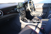 AMG GLA GLA45 AMG 4MATIC Edition1　特別仕様車 専用ｴｱﾛﾊﾟｰﾂ  専用ｻｲﾄﾞﾃﾞｶｰﾙ ﾚｰﾀﾞｰｾｰﾌﾃｨPKG AMGﾊﾟﾌｫｰﾏﾝｽｼｰﾄ AMGﾊﾟﾌｫｰﾏﾝｽｽﾃｱ ﾒﾓﾘｰ機能付ﾊﾟﾜｰｼｰﾄ ｼｰﾄﾋｰﾀｰ 純正ﾅﾋﾞ地ﾃﾞｼﾞ Bﾓﾆﾀｰ 電動Rｹﾞｰﾄ ｷｾﾉﾝﾍｯﾄﾞ PTS AMG20AW　2年保証